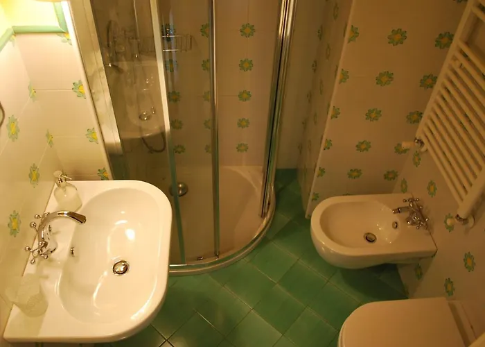 Stella Frühstückspension 3*